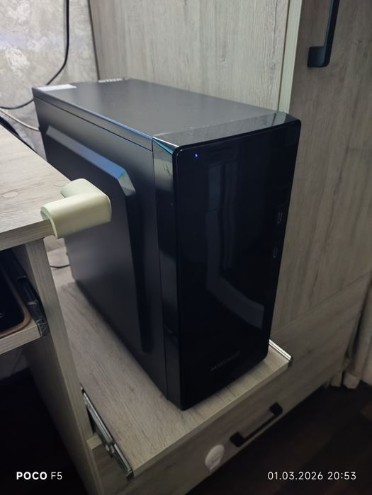 Шустрый игровой компьютер (кейс) DDR4