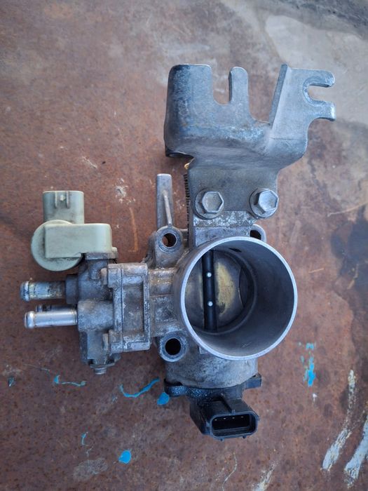 Карина Е дроссельная заслонка