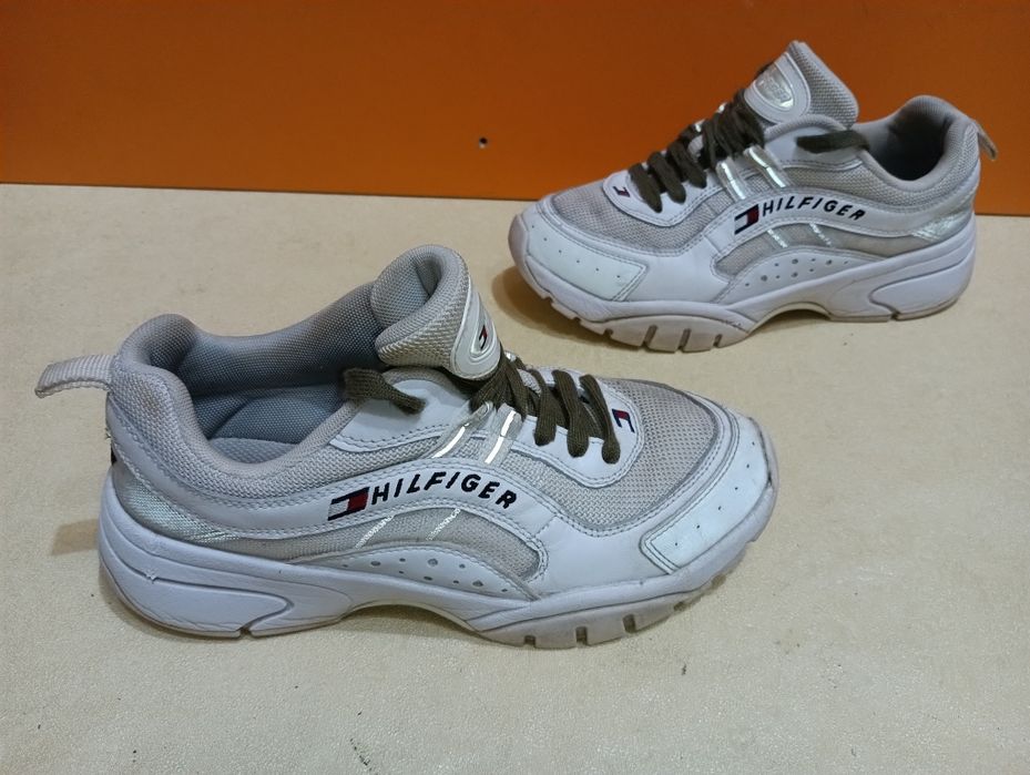 Hilfiger N 40 - 19 лв