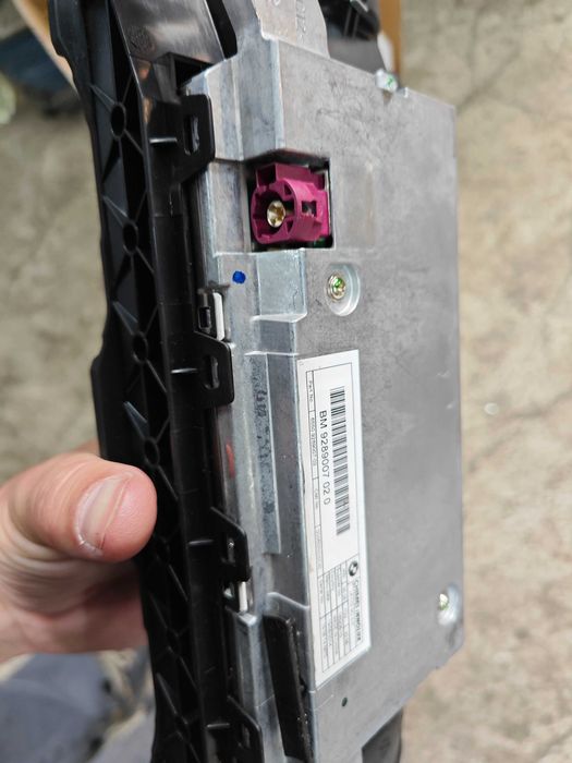 CIC медия BMW F10 F11 CD дисплей контролен панел