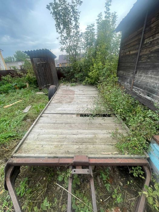 Полуприцеп тракторный