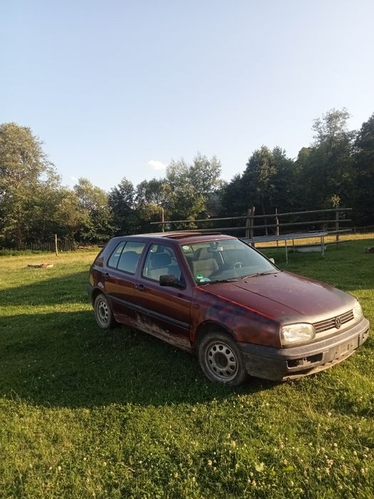 Vând sau schimb golf 3 1.6 benzină