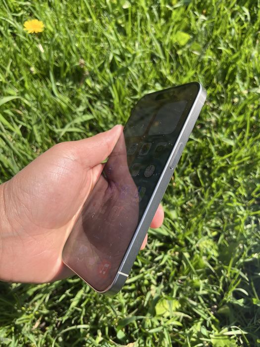 Iphone 15 pro 128 GB