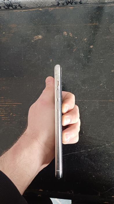 Продам iPhone 11 pro на 256