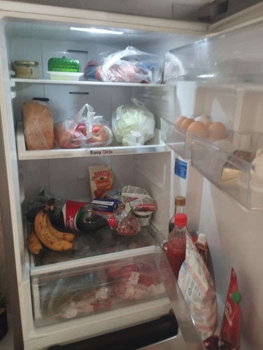 холодильник Samsung