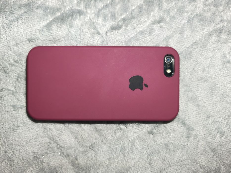 Продам айфон 5 отличном состоянии