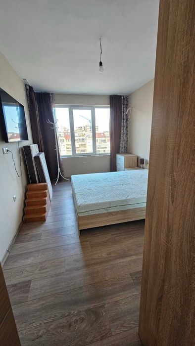 Отдавам двустаен