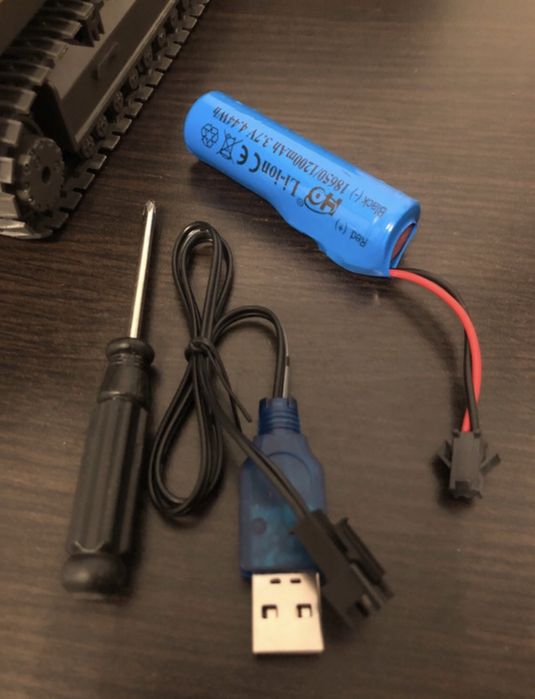 excavator cu  telecomanda, metal,  baterii reincarcabile