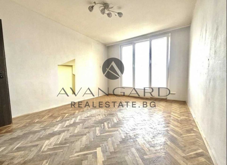 оф.25634 Двустаен с три отделни стаи / Мараша