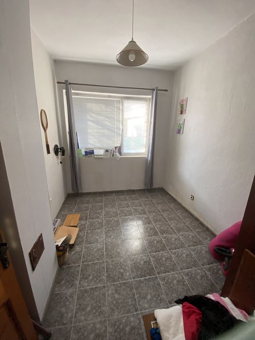 Къща двуеатжна тухла