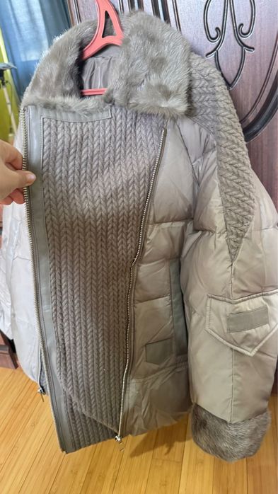 Женская тёплая куртка