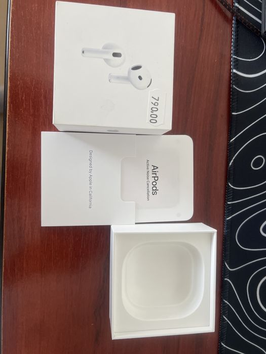Airpods 4 cu anc