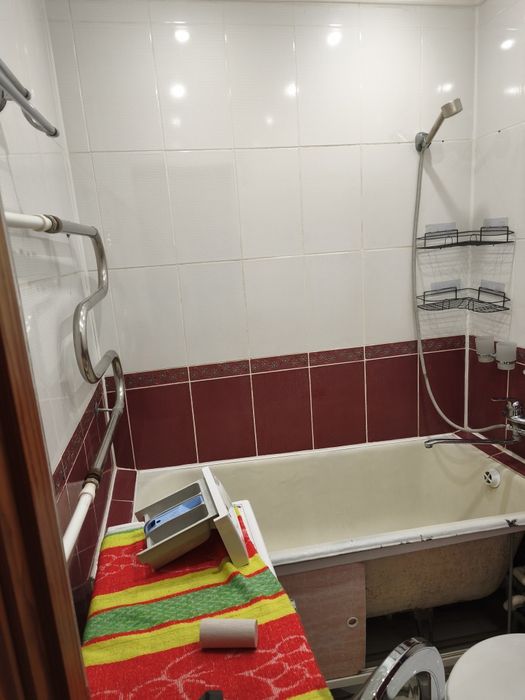 Продам 2х квартиру в центре.рацон скгу