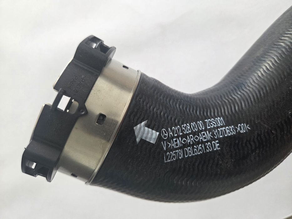 Furtun Intercooler Mercedes C Classe, E Classe W212, CLS  C218, GLK  X204  PRODUS  NOU  ORIGINAL  MERCEDES  ÎN  OFERTA