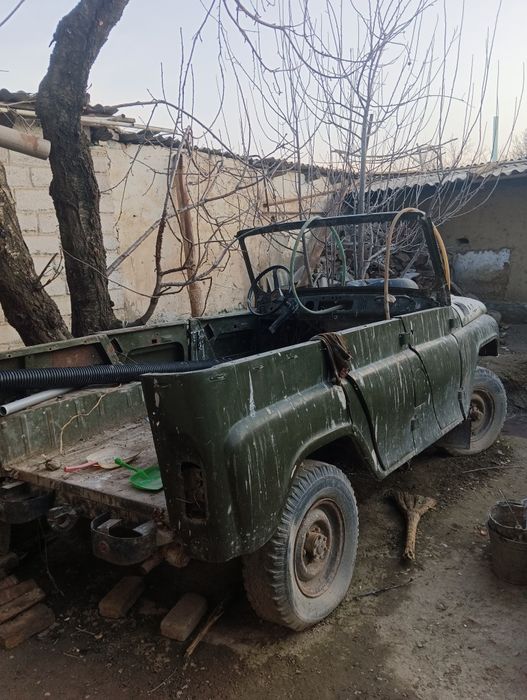 Машина УАЗИК разбор