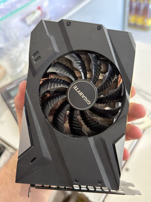 Gigabyte GTX 1650 SUPER OC 4GB GDDR6