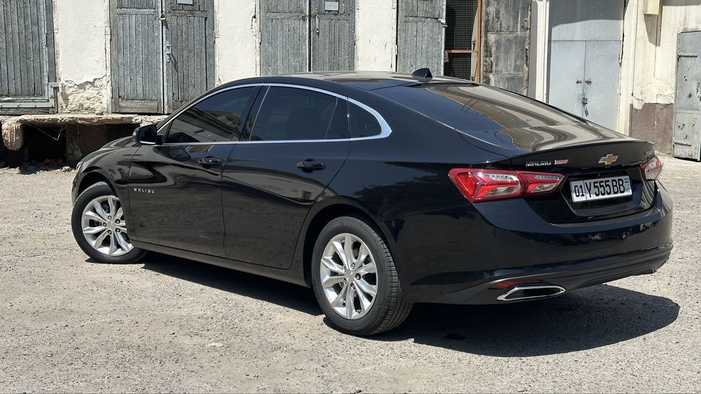*Chevrolet Malibu Premier 2021, 68300 км пробег, 1 крыло пятно, 1 руки