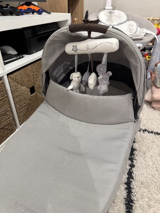Кош за новородено Cybex Balios S Lux Stone Grey