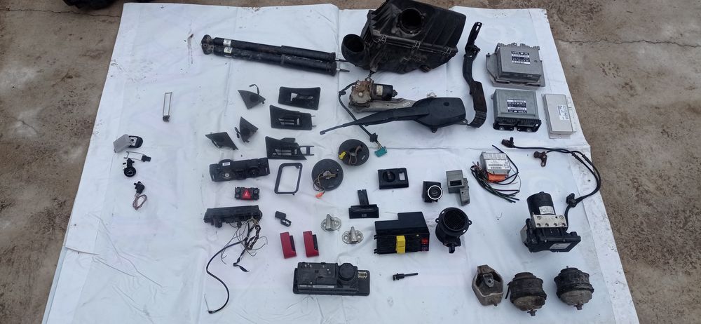 Запчасти Mercedes W202 C-Class разные