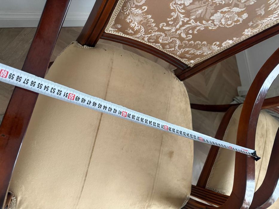 Кресла 2 шт оба за 70000