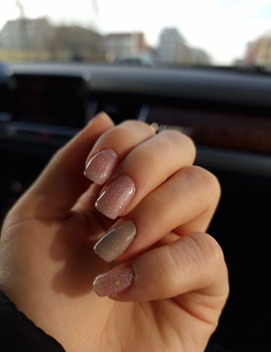 Mani-pedi semi, gel,construcție, inclusiv servicii pt barbati