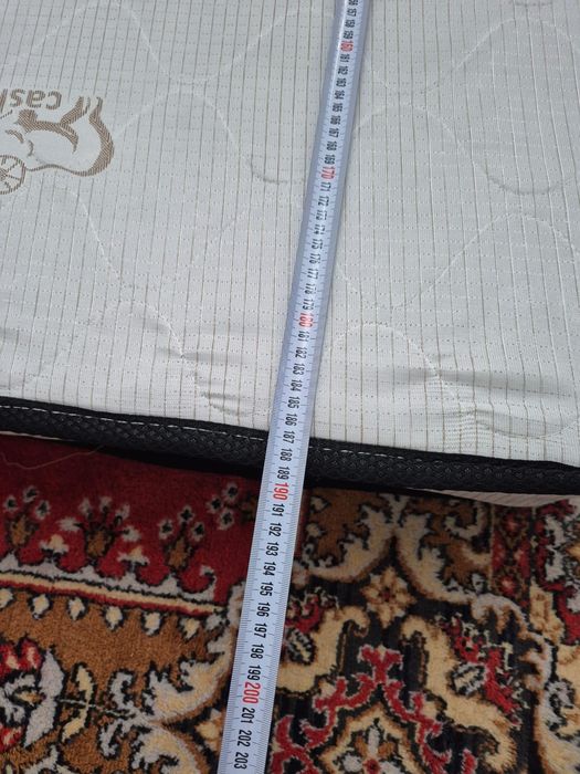 Продам матрас размер 1000×1900×20