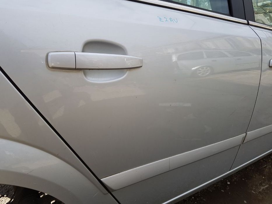 Usa / Portiera Dreapta Spate Opel Astra H 2004 - 2010 Cod Culoare Z157
