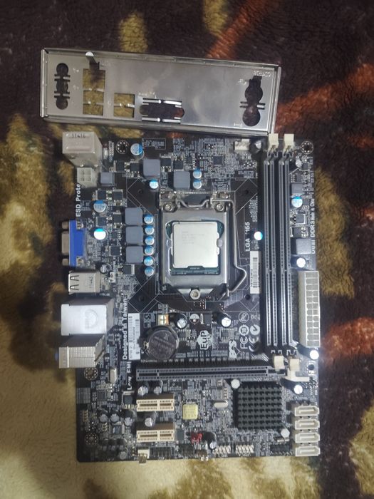 Продам материнские платы