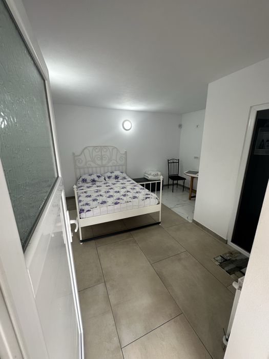 Garsoniere cu discretie sporita in regim hotelier + parcare privata