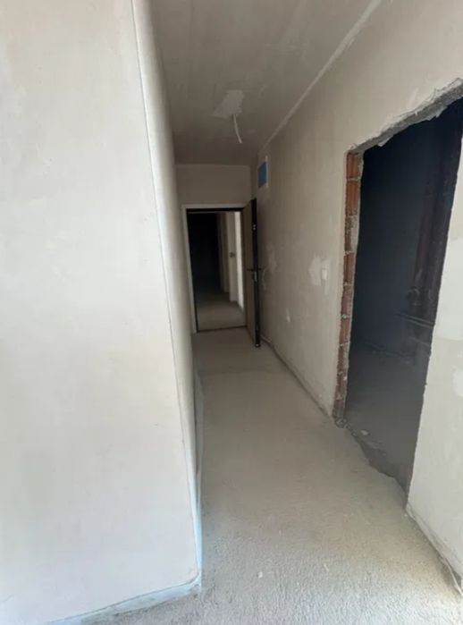 Продава се Тристаен апартамент в Пловдив, Тракия - 147 кв.м за 1191 €/кв.м - Снимка #1