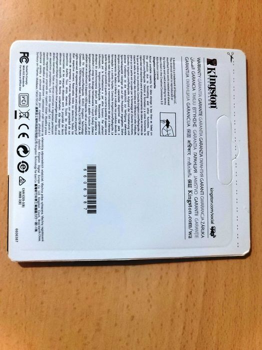 SD карта памет Kingston 512GB плюс SD адаптер с възможност за доставка до Speedy автомат само за 1,54 евро