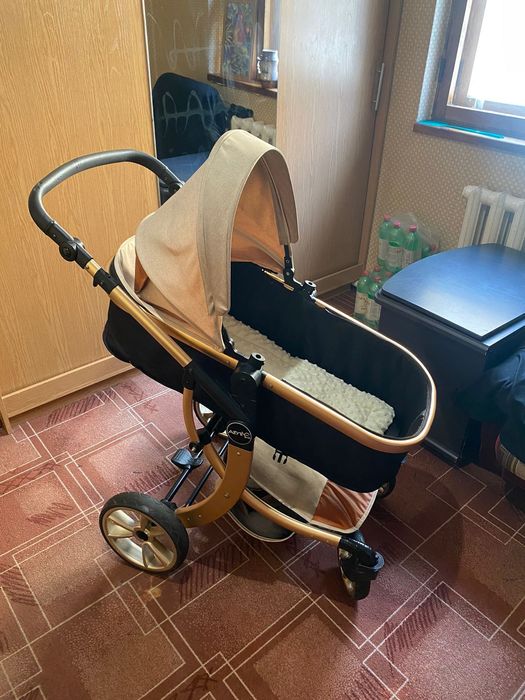 Продам коляску AiMile в хорошем состоянии
