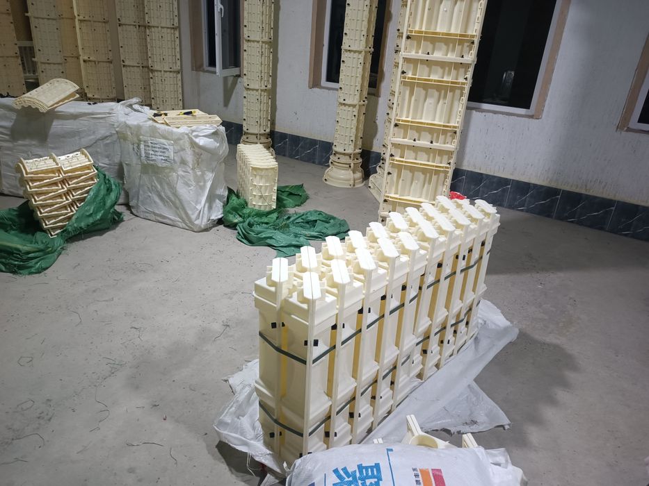 Rim ustun qoliblari sotiladi