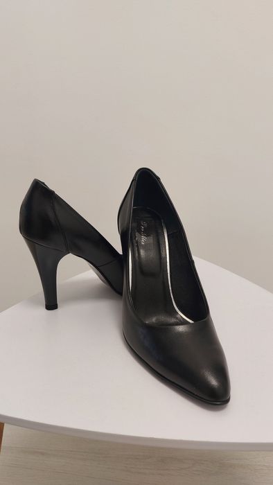Pantofi stileto noi