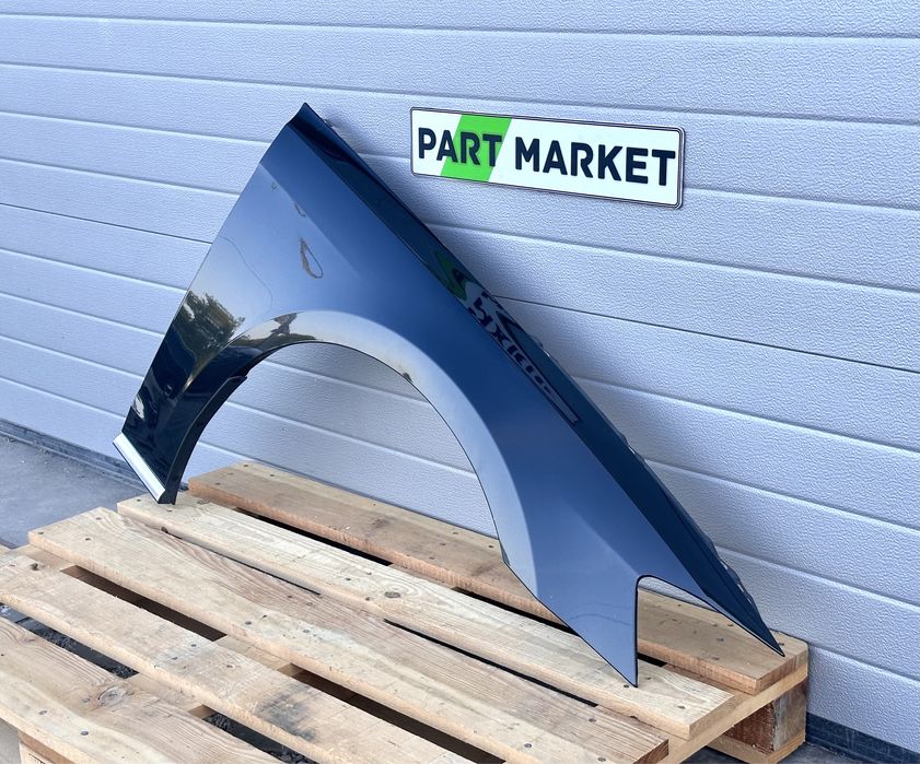 Десен калник AUDI A8 D5