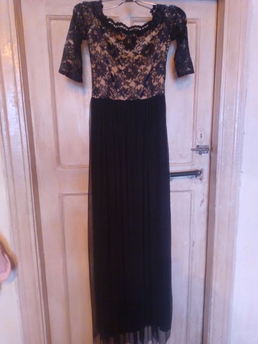 Длинное вечернее платье