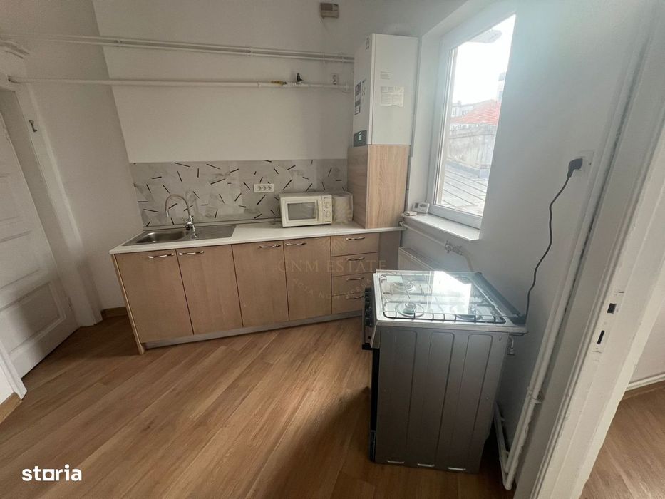 4 Camere Victoriei Lascar Catargiu 4 min metrou 110 m.p