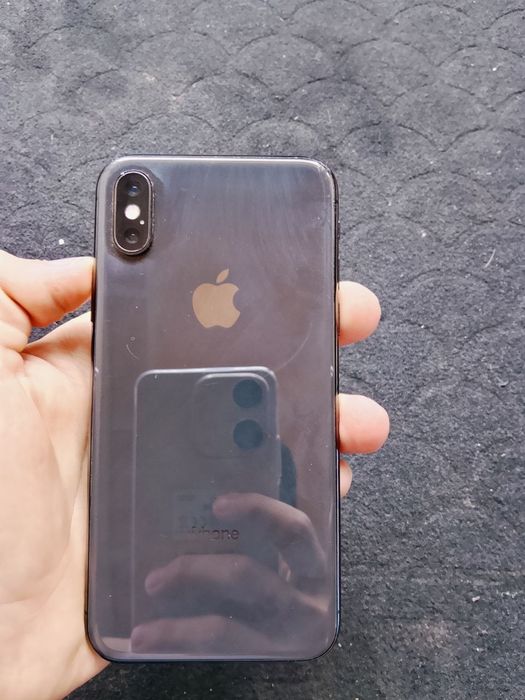 iphone xs srochna sotiladi