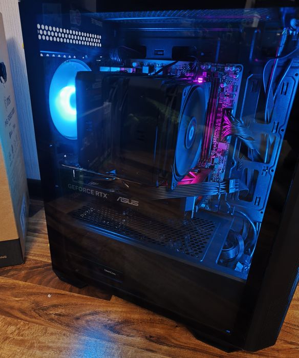 Ryzen7 7800x3d/rtx5060 8gb/32gb ddr5/b650 Gigabyte/512gb ssd nvme /