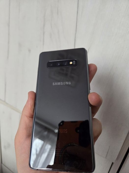 Samsung Galaxy A53 5G 258 GB si S10 plus