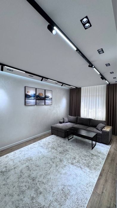 2/6/9 79м2 Новостройка ,  паркентский,  Раздельные комнаты .