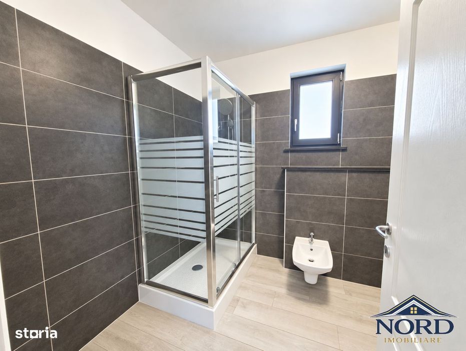Apartament 3 camere de vânzare – Rădăuți