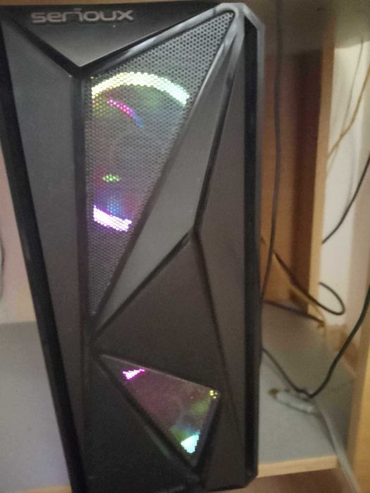 pc gaming aproape nou
Intel(R) Core(TM) i5-10400F, 32GB ram