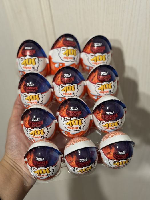 Киндер джой очень странные дела