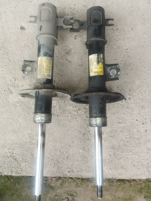 Амортизаторы GM Chevrolet Spark M300 1.25 МКПП левый + правый оригинал