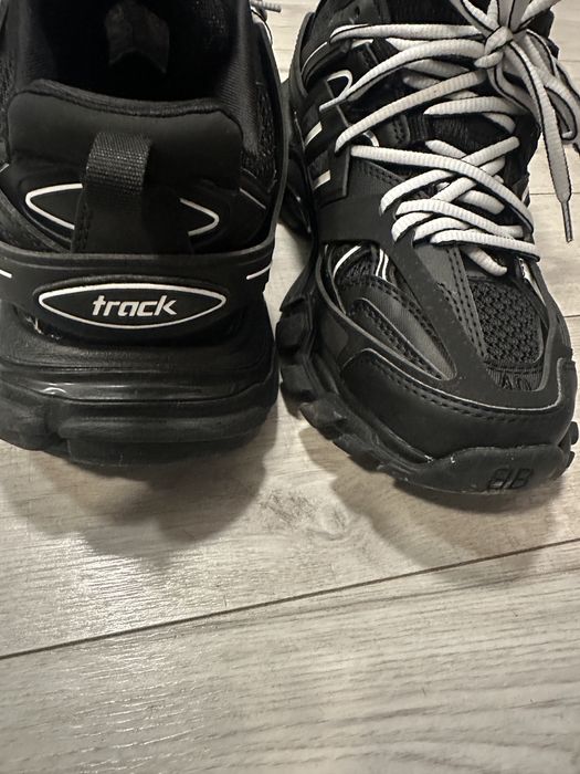 Balenciaga Track