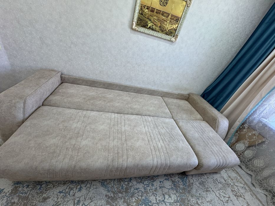 Продам диван 3 метра