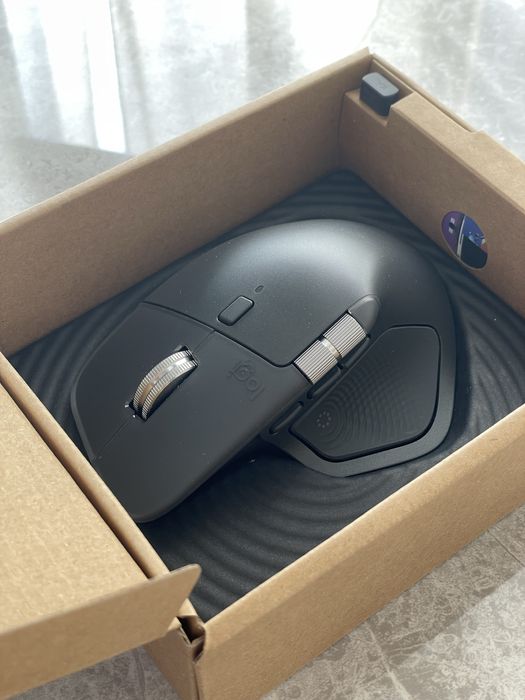 Logitech MX Master 4