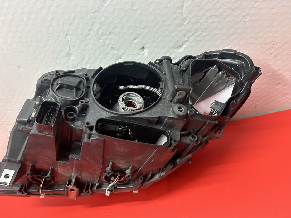 Far bmw F10 F11 bi xenon adaptiv 2010-2013 dreapta