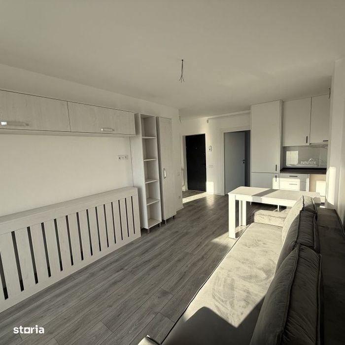 Apartament cu 3 camere, etajul 2, zona Paltinisului